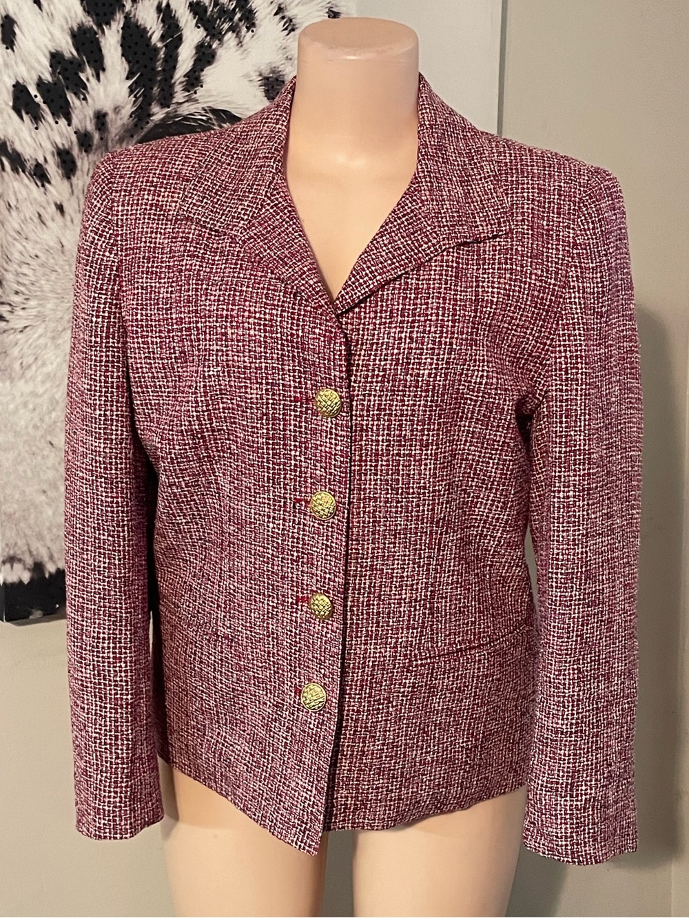 Vintage Bleyle 100% Silk Blazer Jacket burgundy weave filigree button detail 8P
